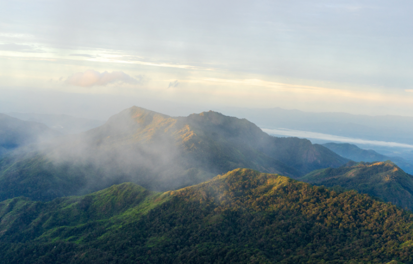 Екологічний туризм: як залишити після себе лише сліди