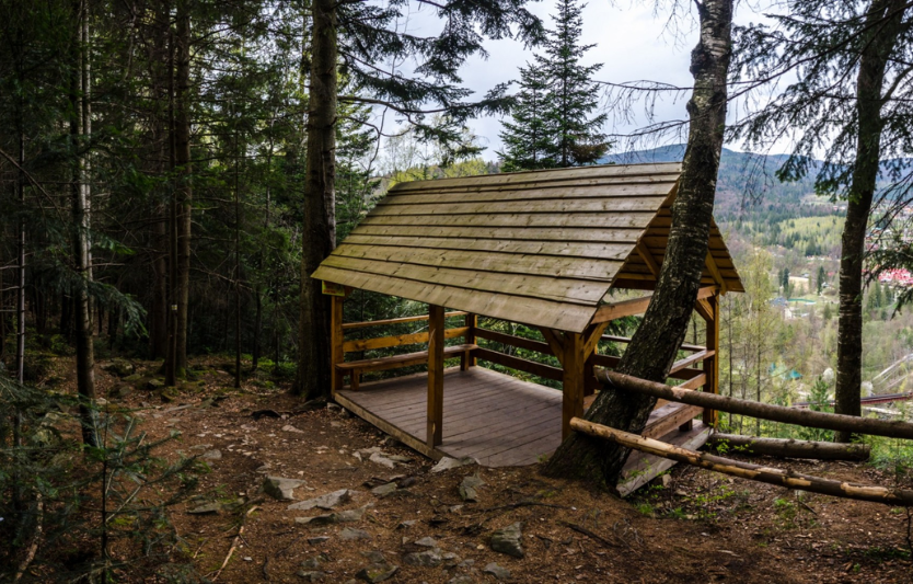 Стежка Довбуша (Яремче): легка осіння прогулянка без натовпів